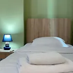 125 * Тирана