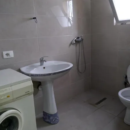 Bajovah & Restaurant Apartamento