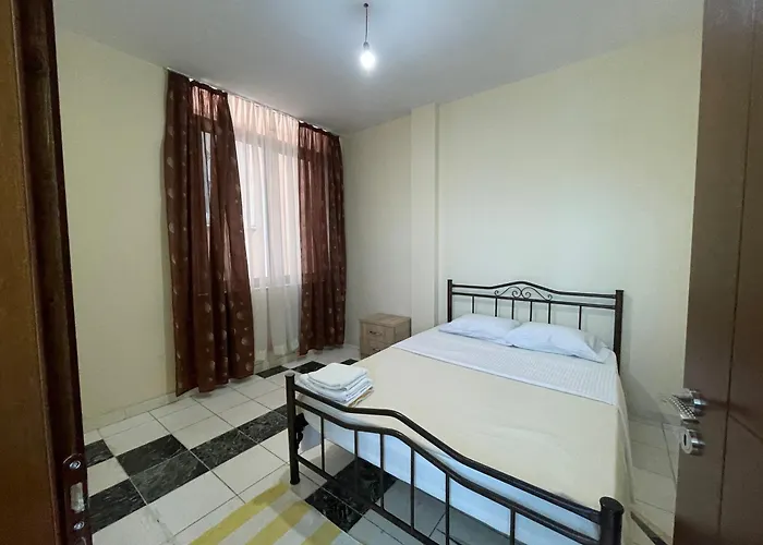 公寓 125 地拉那