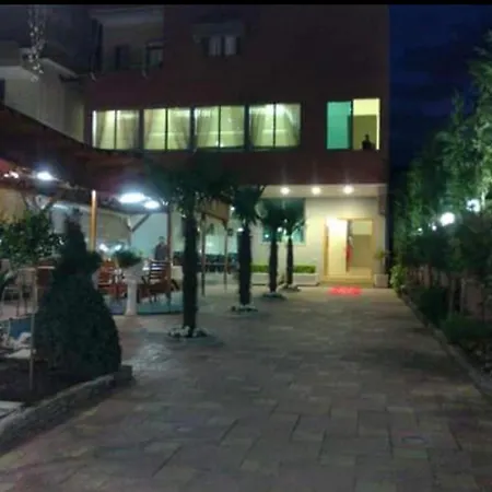 Bajovah & Restaurant Apartment