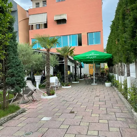 125 & Restaurant Tirana